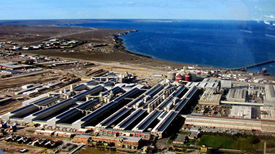 45 años después, Aluar sigue siendo el “motor económico” de Puerto Madryn