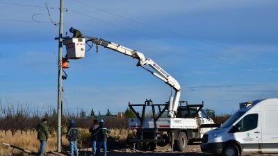Aluar, puerto madryn, servicoop, tendido eléctrico