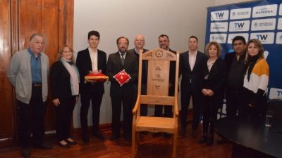 Presentaron los atributos del Eisteddfod