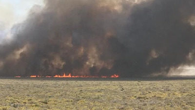 Nuevo incendio en zona de canteras en Madryn