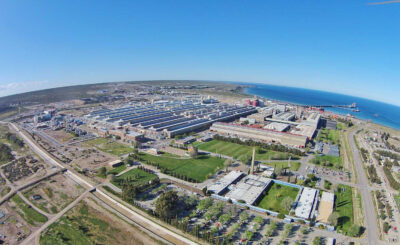 Aluar cumple 46 años de crecimiento ininterrumpido en Puerto Madryn