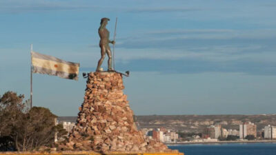 Etiquetas: FUTURO, Madryn, obras, Sastre