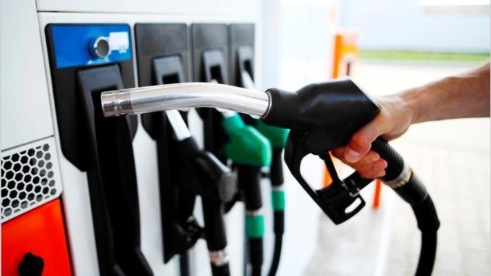 Confirman que habrá más aumentos de combustibles hasta fin de año