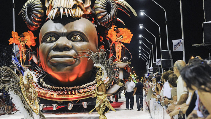 Por el COVID, suspendieron  el Carnaval de Gualeguaychú