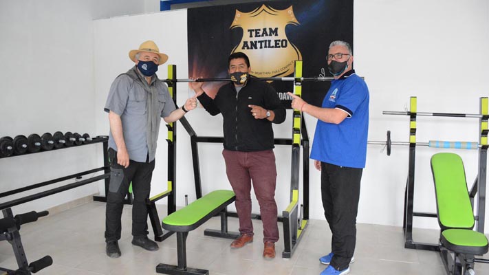 El gimnasio del Team Antileo inauguró su nueva sala de musculación