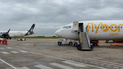 Flybondi aceptó trasladarse de El Palomar a Ezeiza