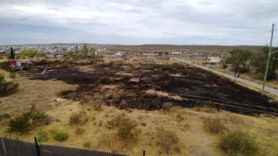 bomberos voluntarios, fuego, incendio, puerto madryn, Quintas El Mirador, Solanas