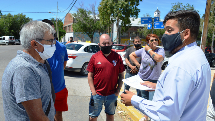 Taxistas de Rawson piden aumento de tarifas