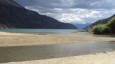 Tragedia: Una turista se ahogó en Lago Puelo