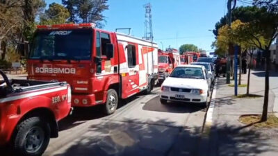 autobombas, Bomberos de Rawson, fondos retenidos, retención indebida, Sirenazo