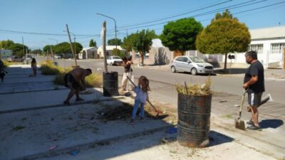 Centro de Encuentro, DESIDIA, edificio público, Higiene, Mantenimiento, Rawson, roedores, Salud Pública, vecinos