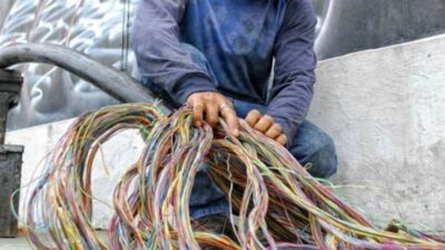 cables, Madryn, robo