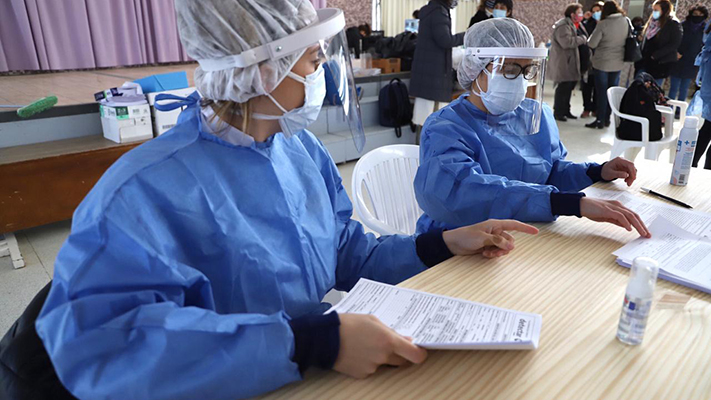 Destacan el trabajo de los empleados de salud durante la pandemia en Comodoro