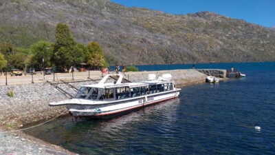 Lago Puelo: Las actividades náuticas convocaron a gran cantidad de visitantes