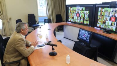 Alberto Fernández convocó a gobernadores para analizar nuevas restricciones
