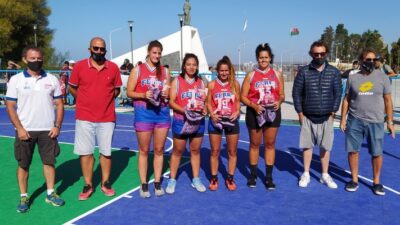 Etiquetas: Basquet, Ferro, puerto madryn