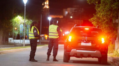 Etiquetas: actividad nocturna, argentina, Contagios, coronavirus, covid, fiestas clandestinas, gastronómico, nocturno, pandemia, restricciones, segunda ola