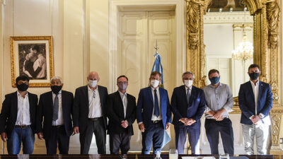 Alberto F. abogó por una rápida reconstrucción de las zonas afectadas por el fuego