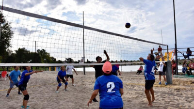 Laguna, Newcom, Team, Torneo, TRELEW