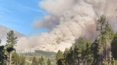 Cerro Radal: Se reactivó el foco ígneo y brigadistas trabajan en el lugar
