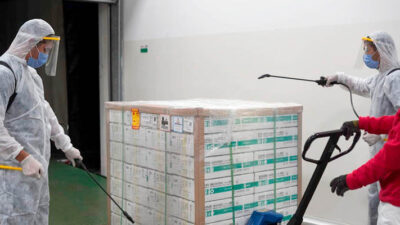 Etiquetas: chubut, coronavirus, covid-19, docentes, dosis, Inmunización, pandemia, personal de Salud, riesgo, sinopharm, vacuna