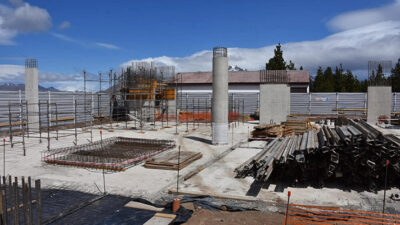 Menna pide informes ante la paralización de la obra del aeropuerto de Esquel