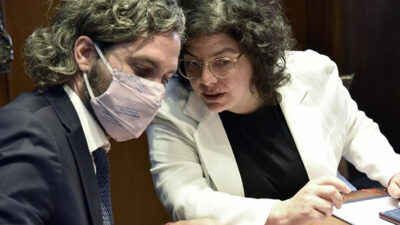 Covid-19: El Gobierno nacional evalúa el pedido de cerrar todo “por poco tiempo»