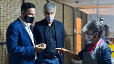 Trelew impulsa la creación de una fábrica de Ecoleña