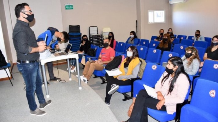 Trelew puso en marcha la Escuela de Gestión de Gobierno