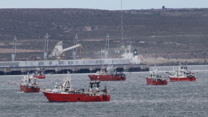 Le robaron más de un millón de pesos a un embarcado en Puerto Madryn