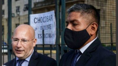 Chocobar, cumplimiento de un deber, homicidio con exceso, policía, prisión en suspenso, Tribunal Oral de Menores, turista