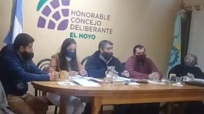 César Salamín, chubut, conflicto de Poderes, El Hoyo, Gustavo Flak, Rolando Pol Huisman, Superior Tribunal de Justicia