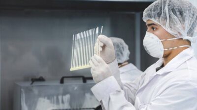 Producen hisopos nasofaríngeos íntegramente desarrollados en Argentina