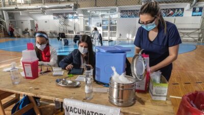 Comodoro: Preocupa la ausencia a los turnos para vacunación contra el Covid-19