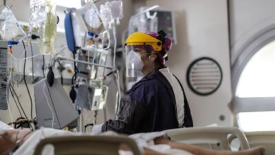 argentina, CASOS DIARIOS, coronavirus, covid, Descenso, ocupación de las UTI