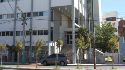 Trelew: Acosaba a su ex novia, la secuestró, abusó de ella y la golpeó