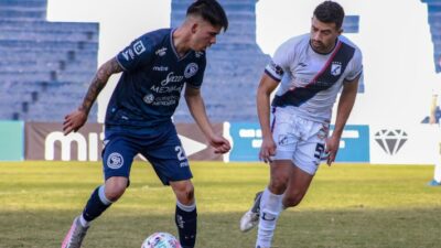 Primer triunfo como visitante en el Torneo para Brown