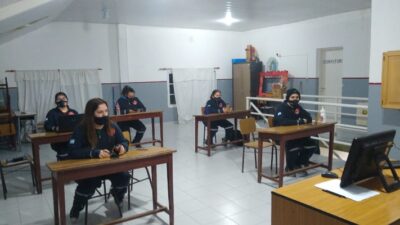 Aspirantes a Bombero atravesaron el primer examen provincial