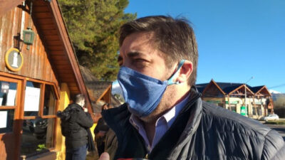 Buscan conectar vía aérea Esquel con Bariloche y El Calafate