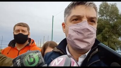 Aguilera reconoció que hay 25 escuelas con problemas para iniciar las clases