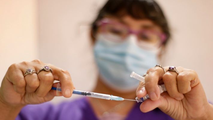 Chubut recibe 35 mil dosis de vacunas Sputnik y Sinopharm