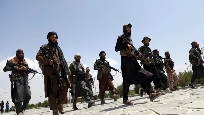 Los talibanes ya controlan el 85% del circuito de la droga en Afganistán
