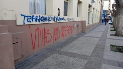 hechos vandálicos, maderna, massoni, seguridad, TRELEW