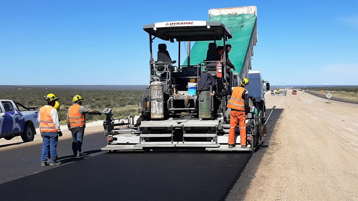 Reconstruyen la zona ondulada de la doble trocha en el sentido Trelew-Madryn