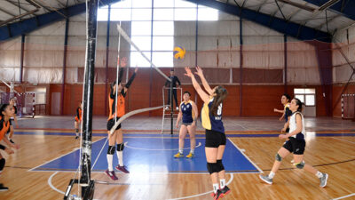esquel, Gimnasio Municipal, Liga, Voley