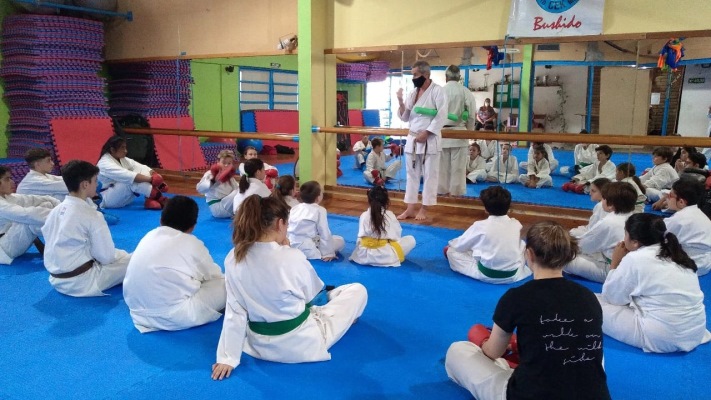 El domingo habrá una clínica de karate en Puerto Madryn
