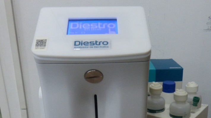 Comodoro: El Municipio incorporó equipamiento al laboratorio de análisis clínicos
