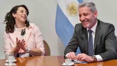 Etiquetas: camarones, Claudia Loyola, interconectado, Mariano Arcioni