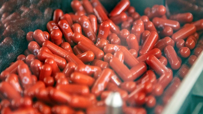 Píldora contra el Covid reduce a la mitad las muertes y hospitalizaciones