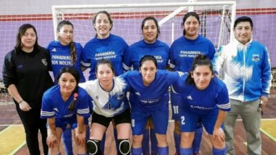 Etiquetas: El Maitén, FUTSAL, TORNEO FEMENINO